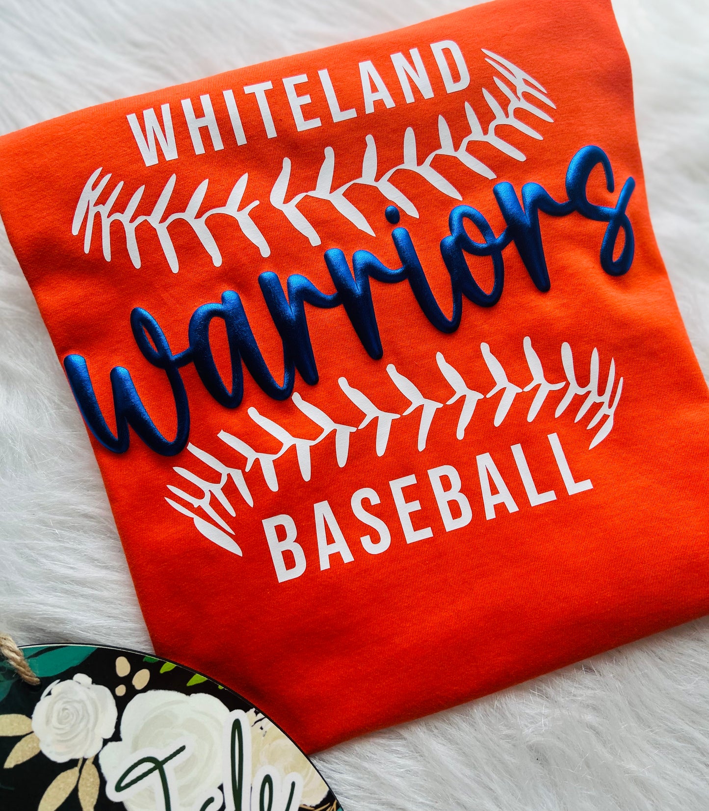 Whiteland Baseball/Softball Metallic Puff Design