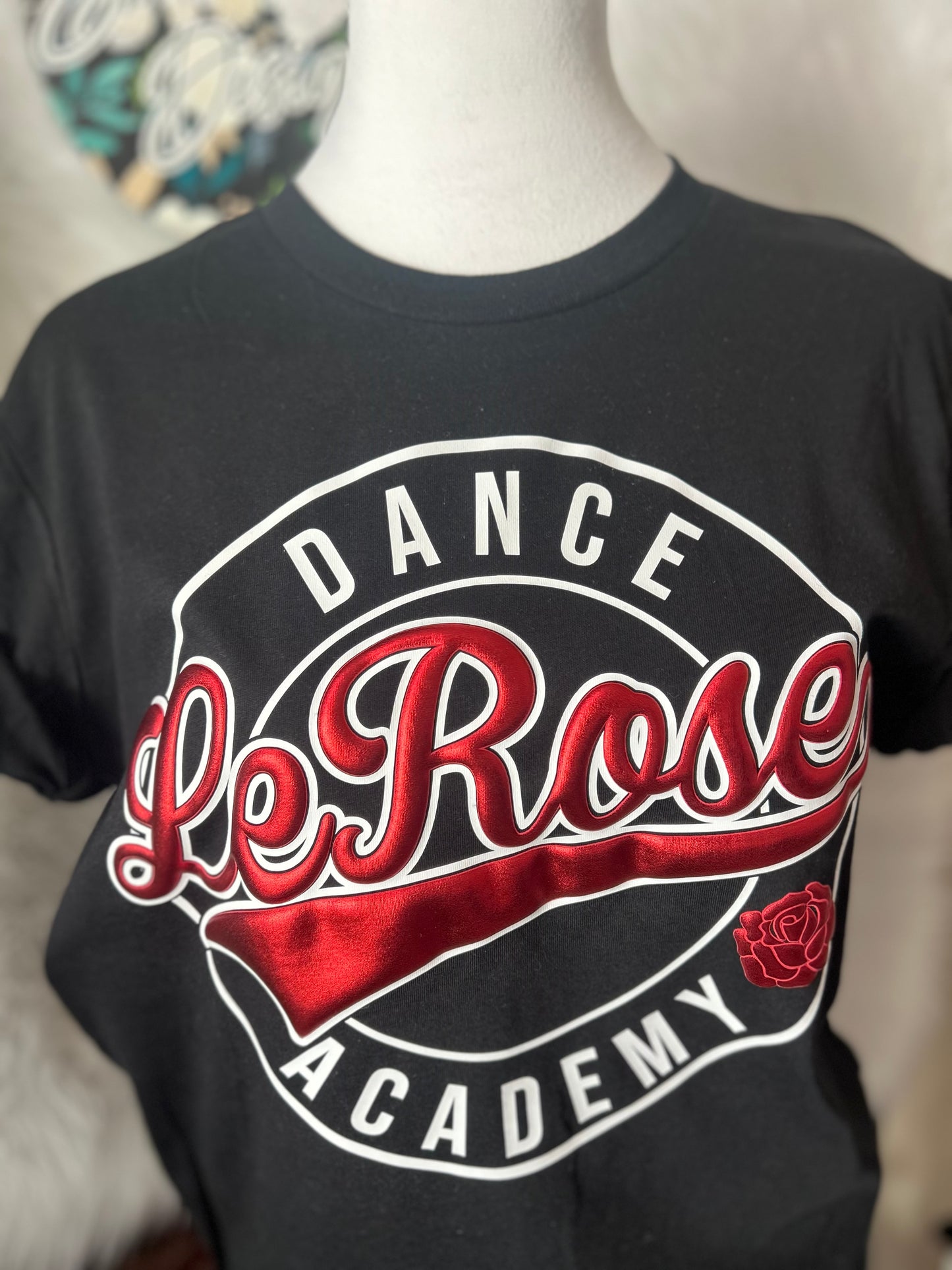 Le Rose Dance Academy Metallic Puff Circle Design