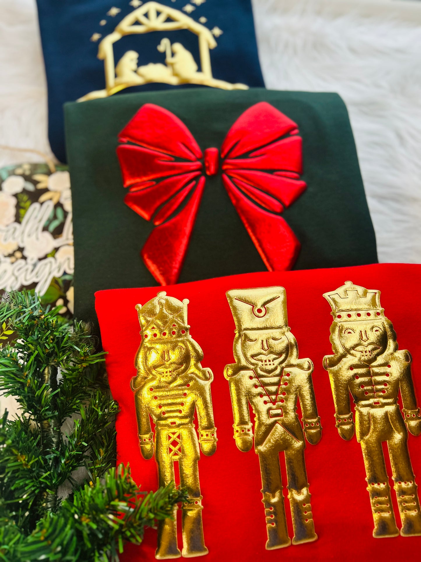 Christmas Metallic Puff Designs